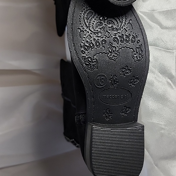 NIB- Madden Girl Tall Black Boots with Silver Embellishments - Picture 6 of 9